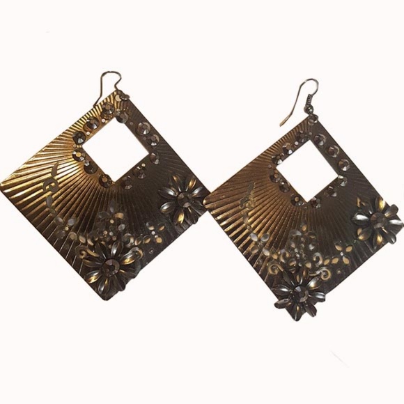 Diamond silver drop earrings - Picture 1 of 8